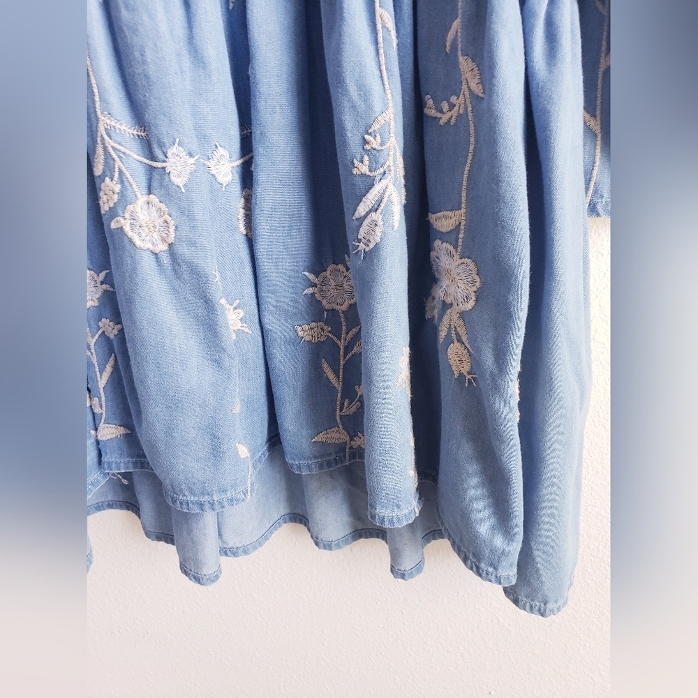 Versona Embroidered Chambray Long Sleeve Dress - Picture 5 of 8